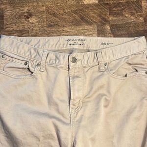 Banana Republic Travel Jean 32x32